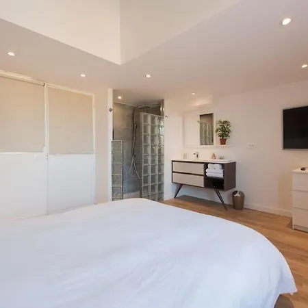 Duplex Plein Centre, Zone Pietonne, 2 *