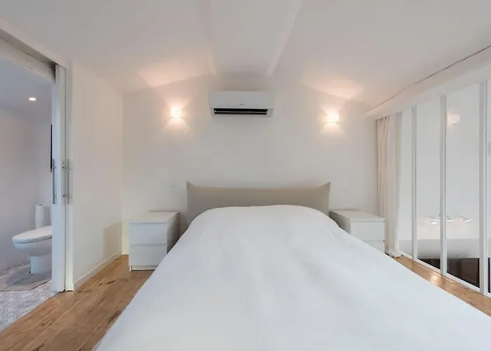 Apartment Duplex Plein Centre, Zone Pietonne, 2