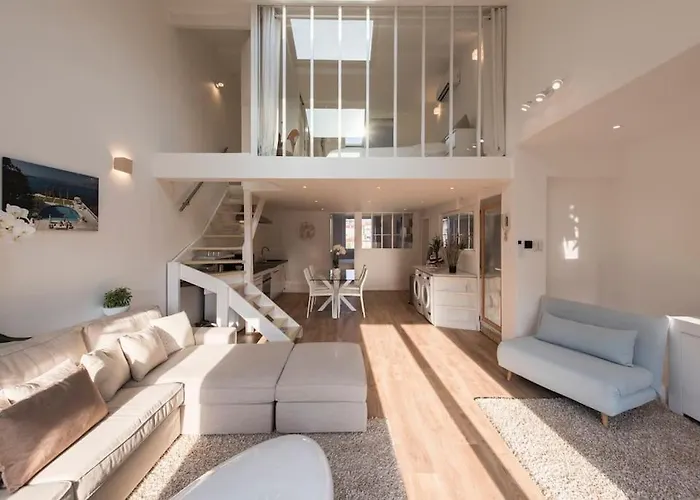 Duplex Plein Centre, Zone Pietonne, 2 Apartment