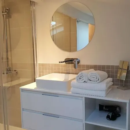Duplex Plein Centre, Zone Pietonne, 2 Apartament
